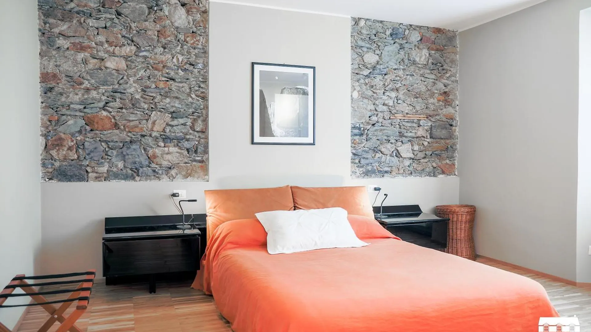 Apartment Casa Vecchia 2 By Design Studio Bellano